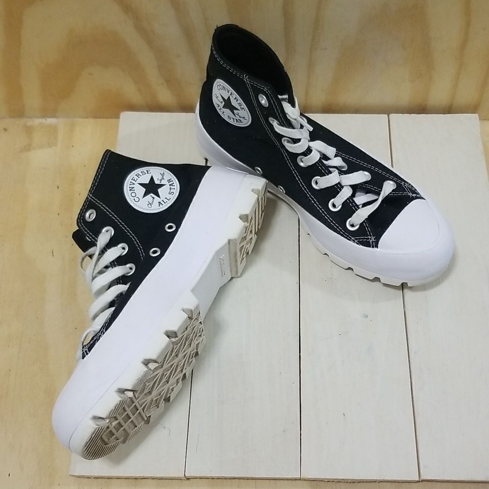 Converse Chuck Taylor Lugged Sneakers Canvas Black Women's  Size 8 - Picture 7 of 7